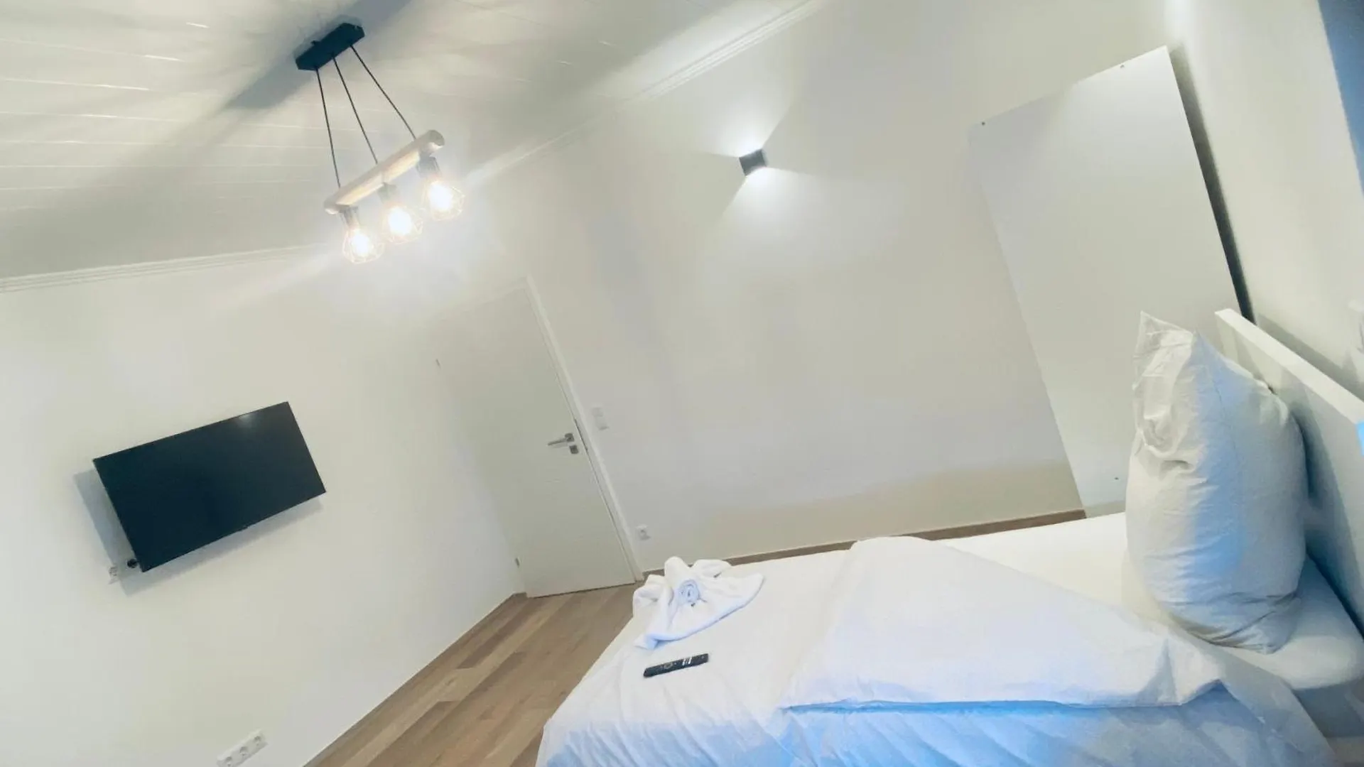 Rhein-Neckar-Apartments Viernheim Apartment